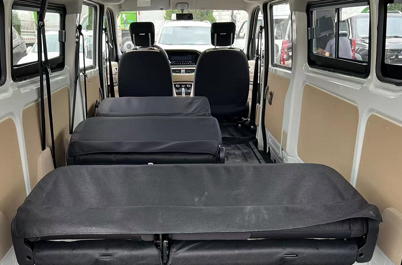 ourFeatures.largeSpace.title 4